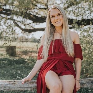 Meet your Posher, Jillian